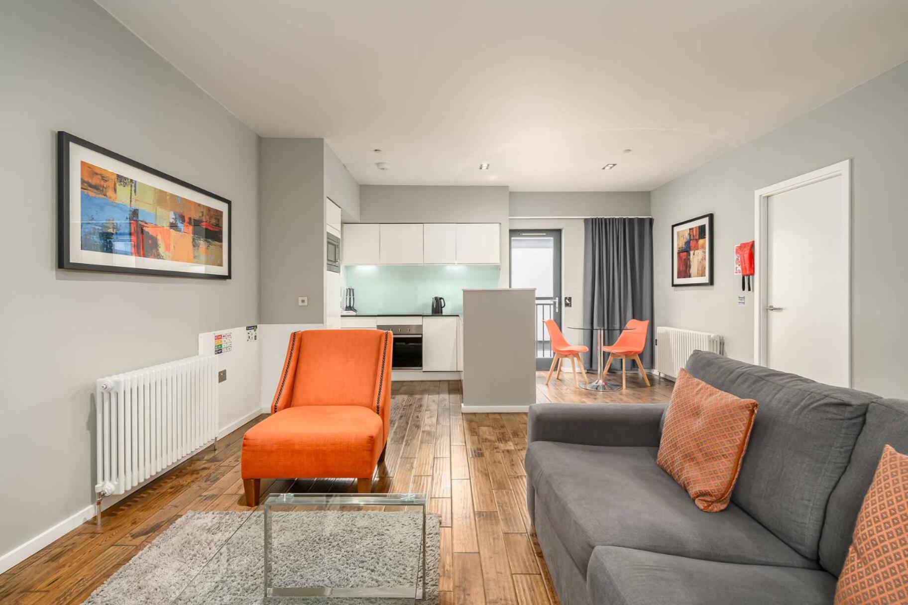 Destiny Scotland -The Malt House Apartments إدنبرة المظهر الخارجي الصورة