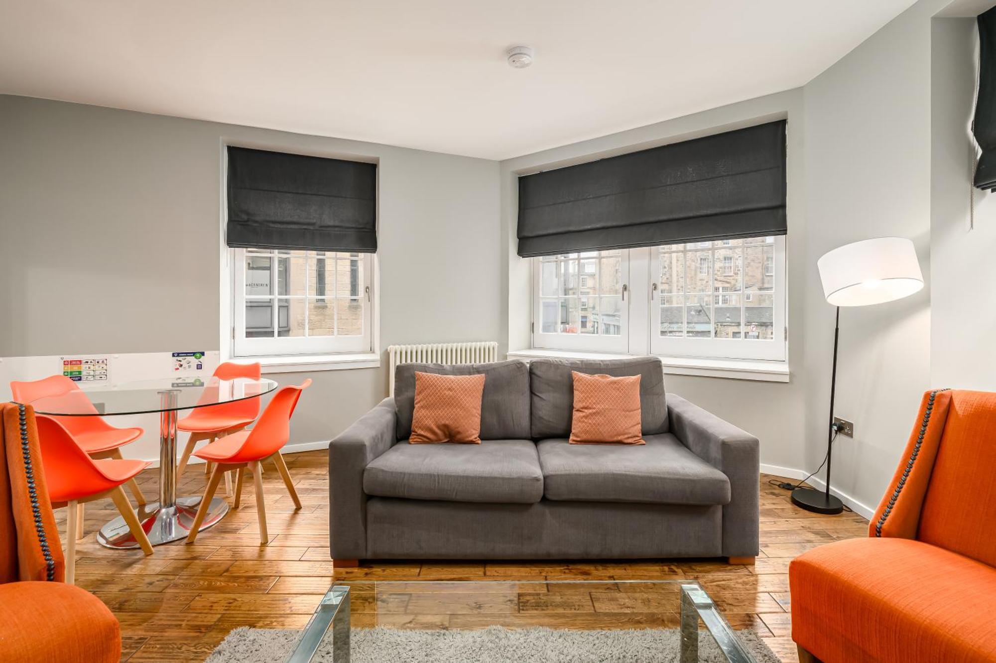 Destiny Scotland -The Malt House Apartments إدنبرة المظهر الخارجي الصورة