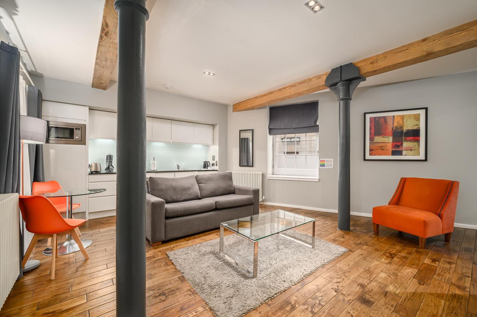 Destiny Scotland -The Malt House Apartments إدنبرة المظهر الخارجي الصورة