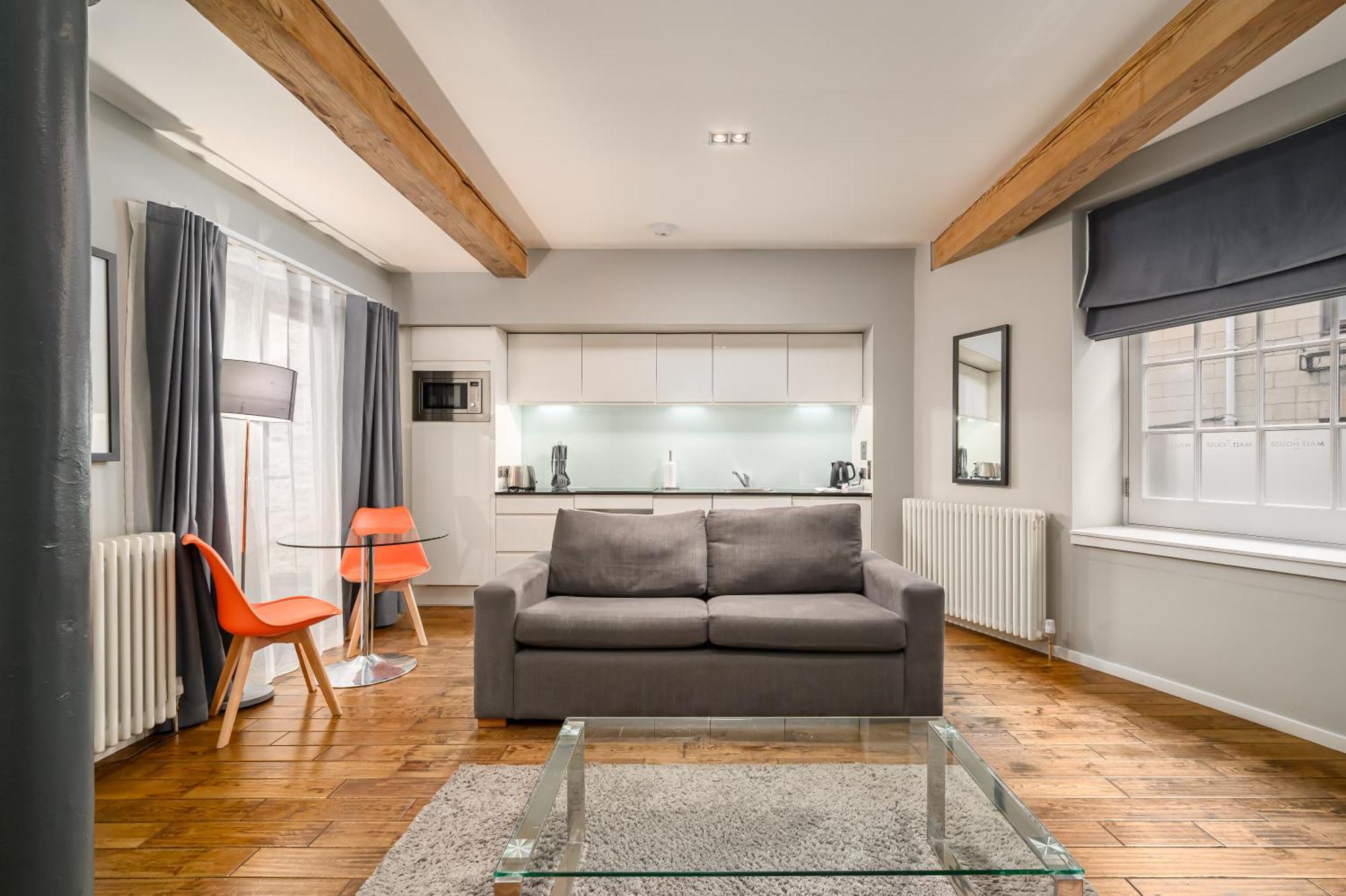 Destiny Scotland -The Malt House Apartments إدنبرة المظهر الخارجي الصورة